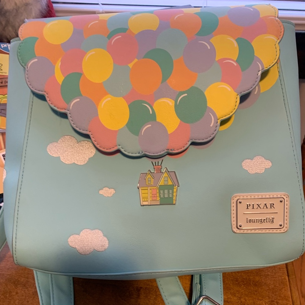 Loungefly up bag